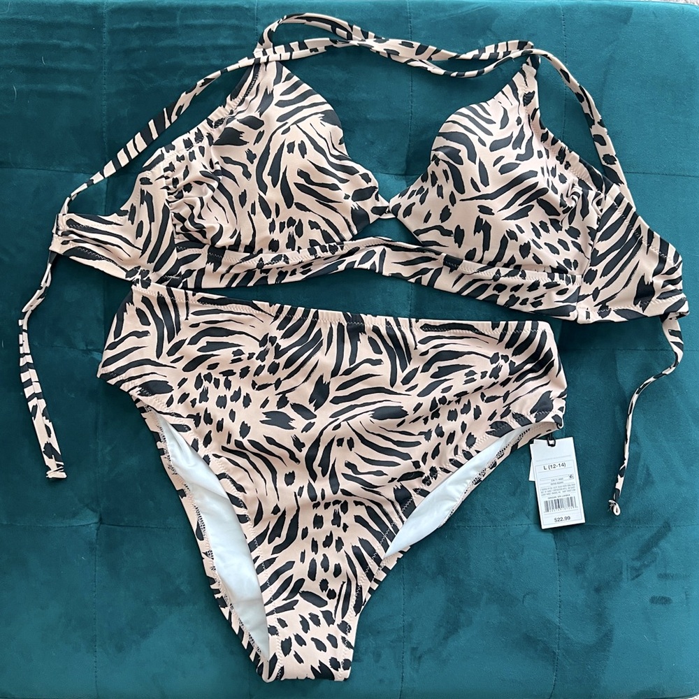 Shade & Shore Animal Print Bikini Set Top + Bottom